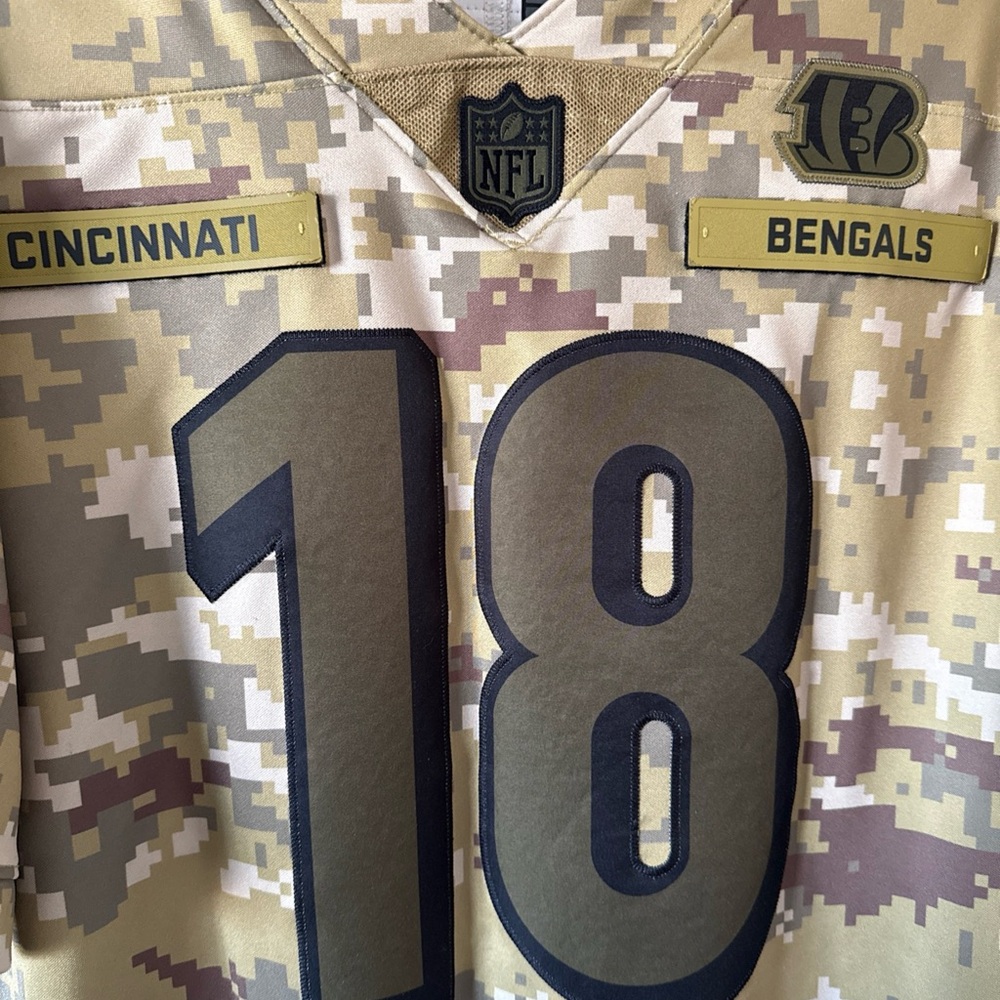 Men’s NIKE A.J. Green #18 Cincinnati Bengals SALUTE TO SERVICE Jersey Sz XL RARE - Picture 2 of 7